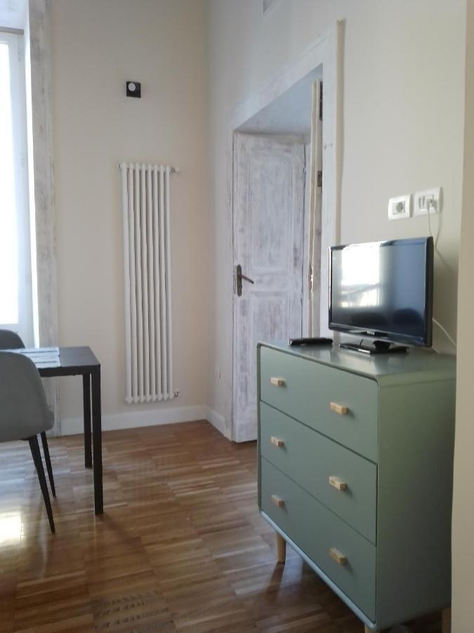Puntoxenia Torri Aragonesi Apartment Naples Luaran gambar