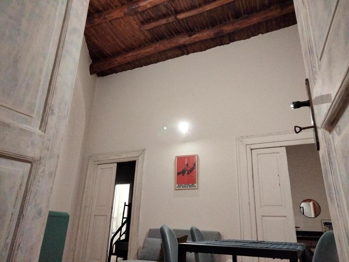 Puntoxenia Torri Aragonesi Apartment Naples Luaran gambar